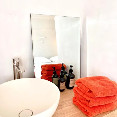 Apartment Gianina Zeezicht 01 01 *